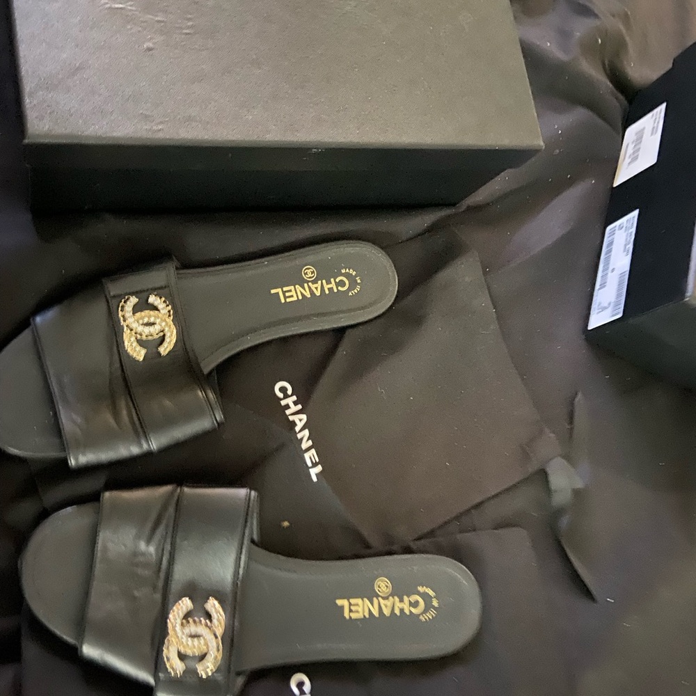CHANEL Black Sandals with Gold Logo